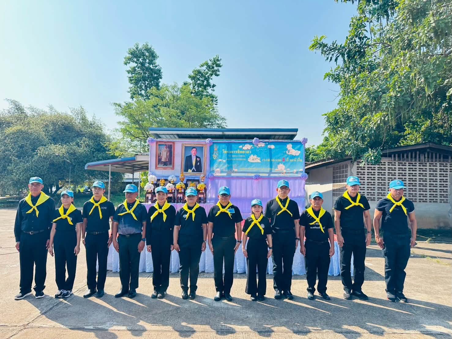 พช.อากาศอำนวย จ.สกลนคร : ร่วมกิจกรรมจิตอาสาพัฒนาเนื่องในวันนวมินทรมหาราช (13 ตุลาคม ของทุกปี)